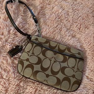 Classic tiny Coach wristlet - perfect condition